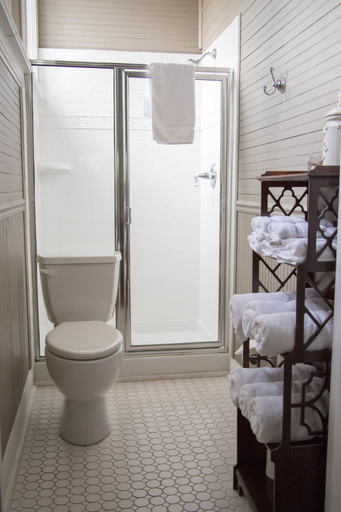 Bathroom 4, Sweet Cane Inn, Natchitoches