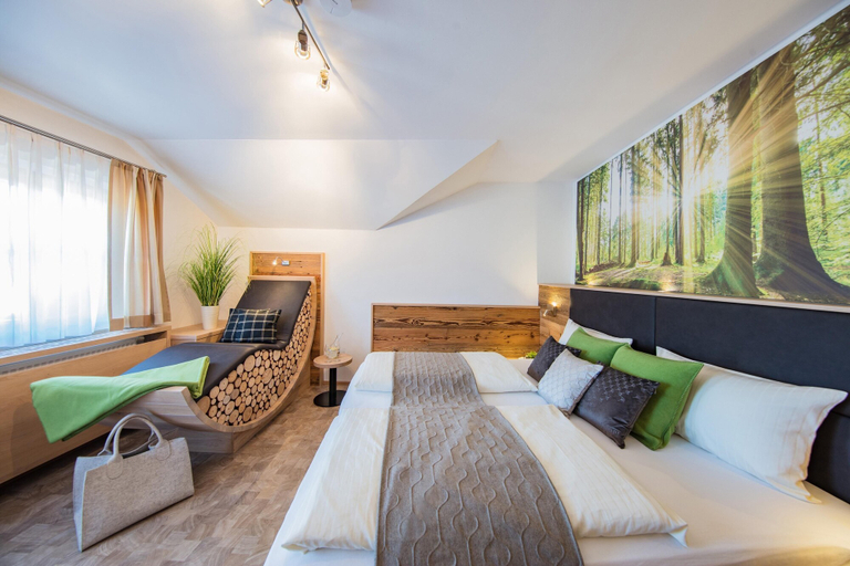 Bedroom 4, Landhotel und Gasthof Schmalhofer, Passau
