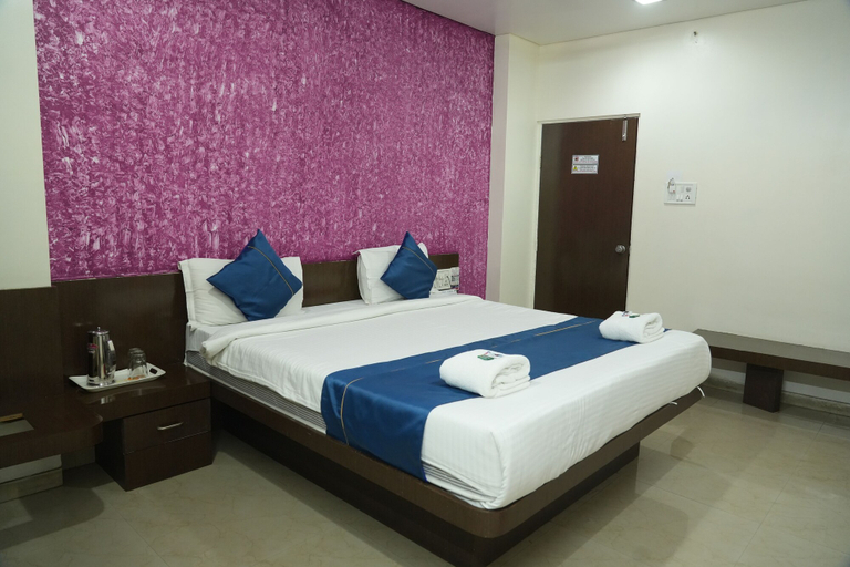 Bedroom 3, Hotel Avon International, Aurangabad