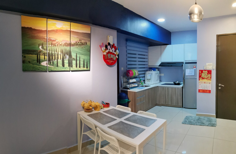 Dining Room 4