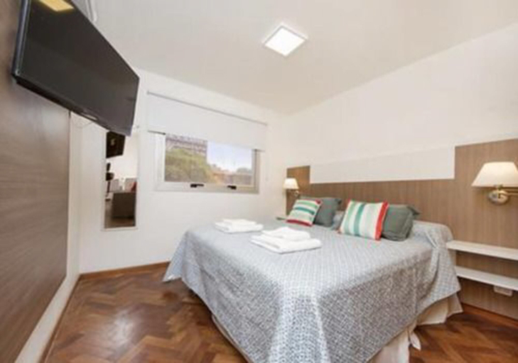 Bedroom 2, 27 de Abril Apartment 25W, Capital