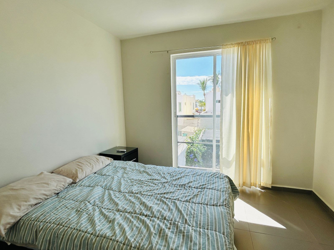Bedroom 3, Mareta Apartments, Mazatlán