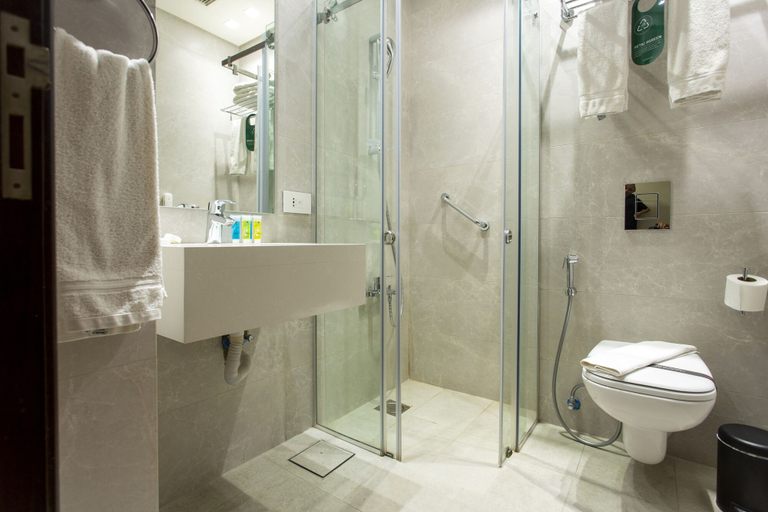 Bathroom 4, Retaj Hotel, Wadi Essier