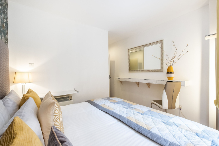 Bedroom 3, Point West, London