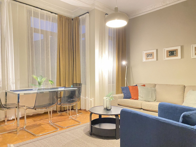 Others 3, Sleek Flat With Central Location in Beyoglu, Beyoğlu