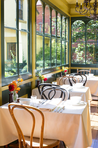 Food & Drinks 5, The Corinda Collection, Hobart