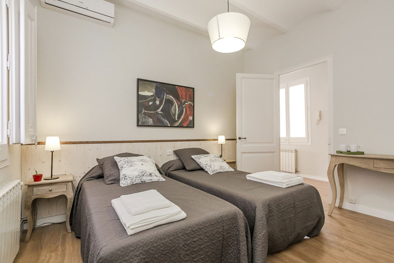 Bedroom 3, BCN Paseo de Gracia Rocamora Apartments, Barcelona