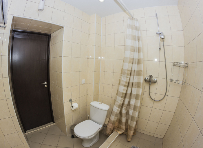 Bathroom 3, Ostrovsky, Vysokogorskiy rayon