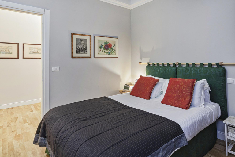 Room 4, Marvelous Soziglia Apartment by Wonderful Italy, Genova