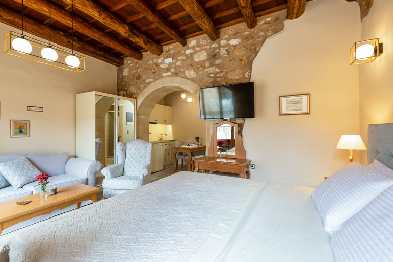 Bedroom 4, Phaedra Suites, Crete