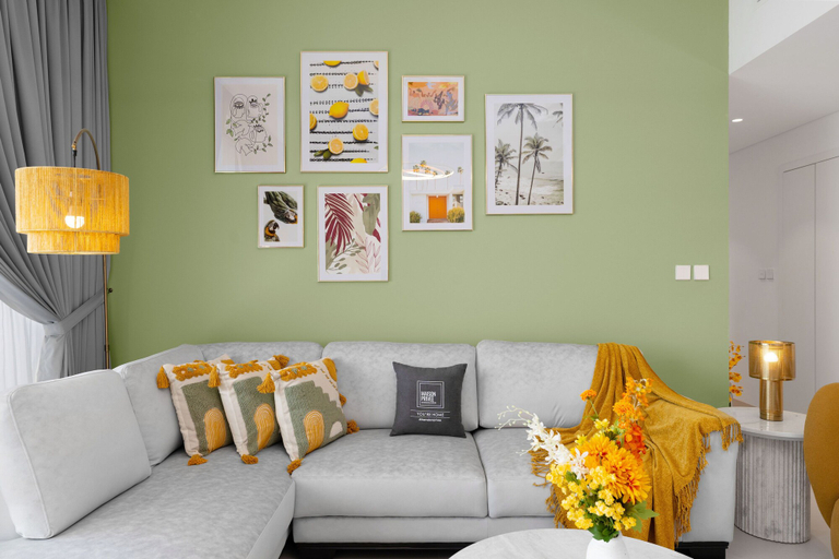 Living area, Maison Privee - Trendy Apt on the Creek with Superb Dubai Skyline Vw, Dubai