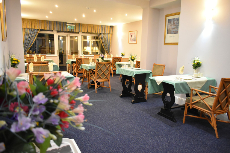 Food & Drinks 2, Royal Square Hotel - NEC & Birmingham Airport, Solihull