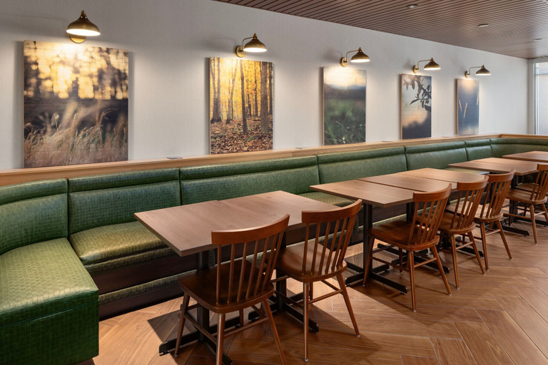 Food & Drinks 4, Fairfield Inn & Suites by Marriott Yankton, Yankton