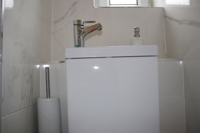 Bathroom 3, Umbrella Properties Woolwich London, London