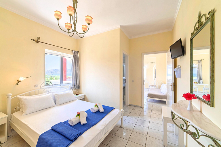 Bedroom 3, Palladion, Crete