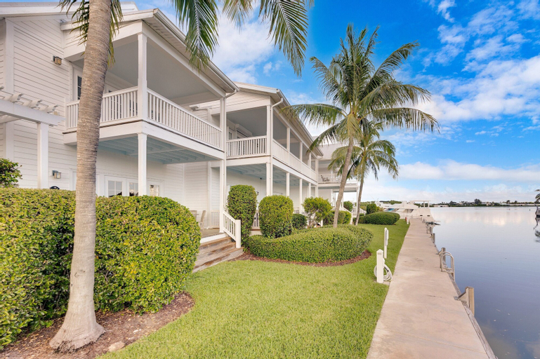Coral Lagoon Resort Villas & Marina by KeysCaribbean, Monroe