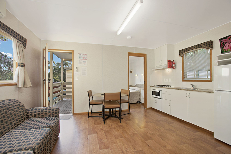 Dining Room 5