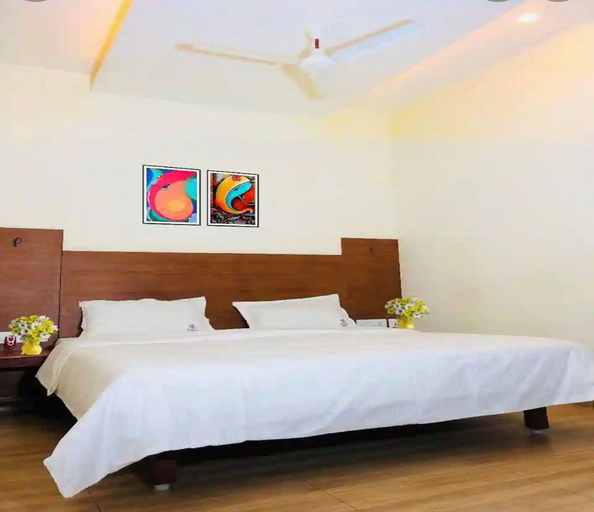 Bedroom 2, Shivalaya Hotel, Dindigul