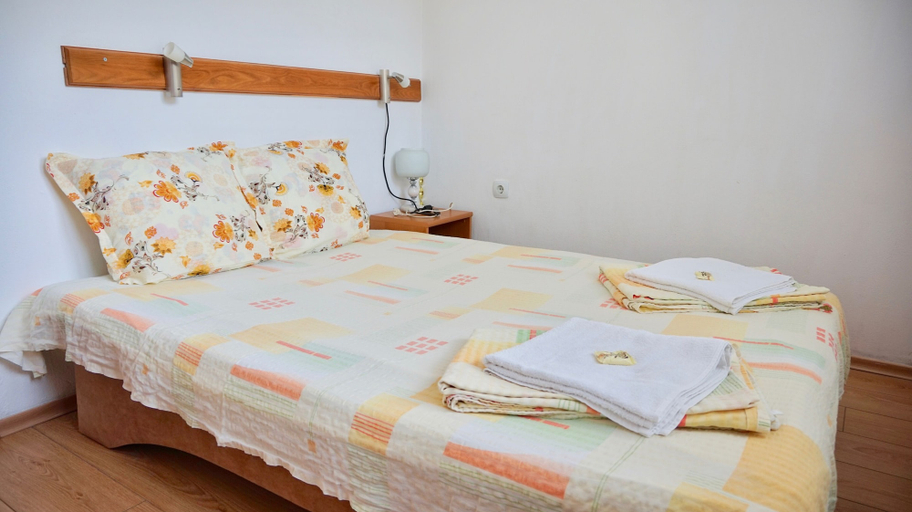 Bedroom 2, Pamir Guest House, Troyan