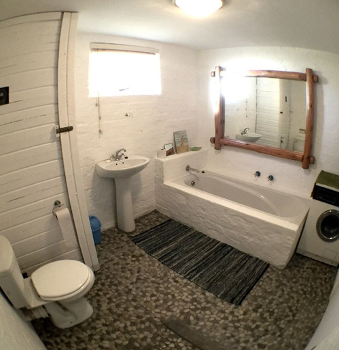 Bathroom, Schuster's Kraal, City of Cape Town