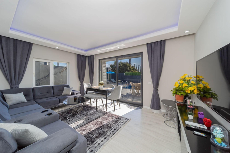 Others 5, Villa With Pool and Backyard in Kepez, İbradi