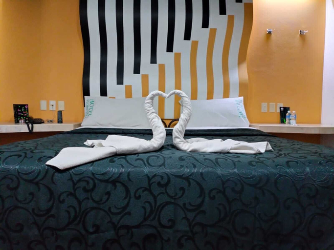 Bedroom 5, Hotel Florencia, Mexico City