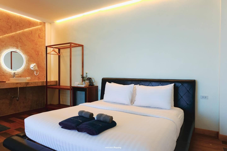 Bedroom 5, Samed Seaside Resort, Muang Rayong
