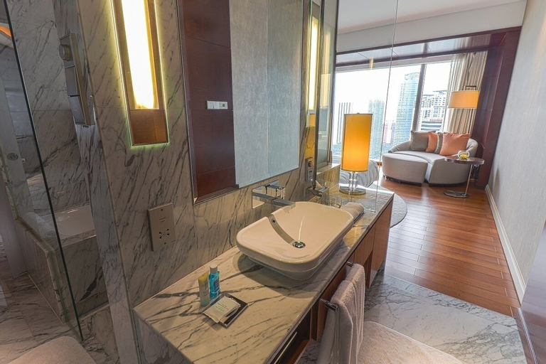 Bathroom 12