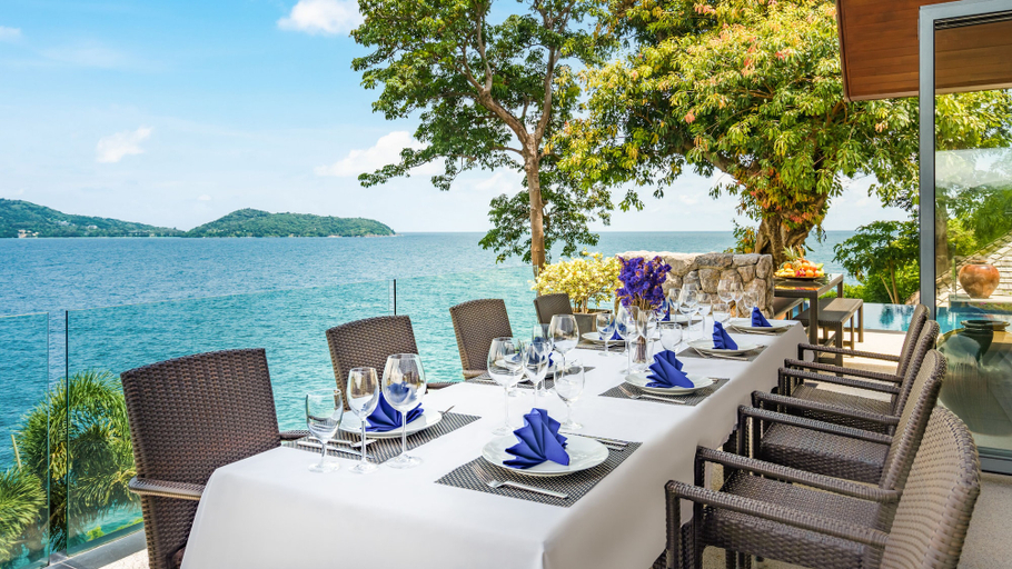Food & Drinks 5, Villa Rom Trai, Phuket Island
