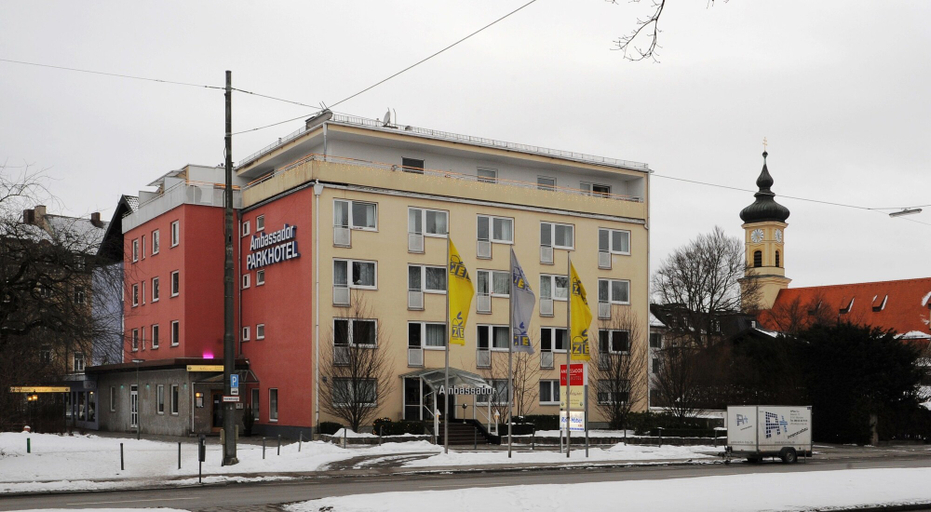 Exterior & Views 2, Ambassador Parkhotel, München