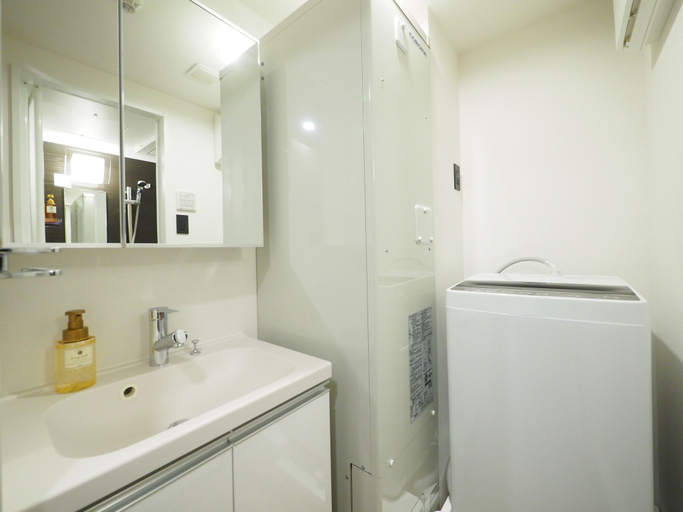 Bathroom 4, Luana Shibuya, Shibuya