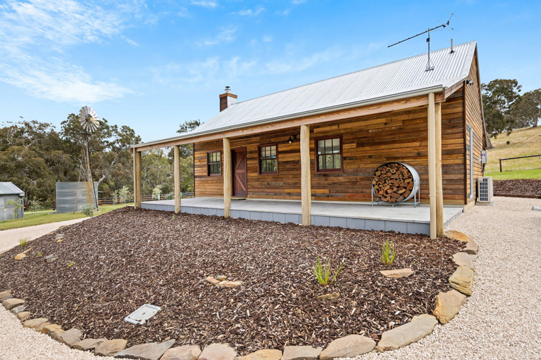 Exterior & Views 2, Grandview Accommodation - Hideaway Huts, Adelaide