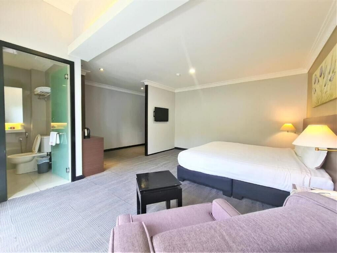 Bedroom 9