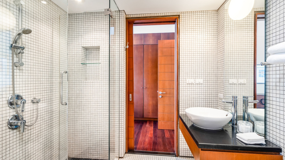 Bathroom 4, Villa Rom Trai, Phuket Island