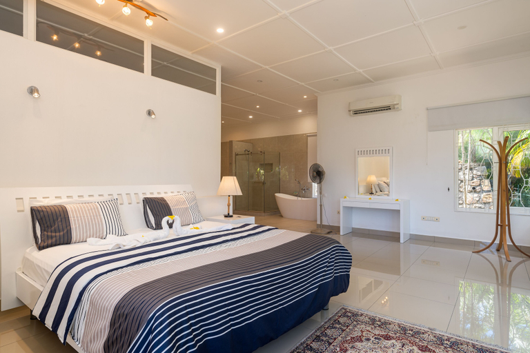 Bedroom 2, Luxurious 2-bed Villa in Bel Ombre Mahe Seychelles
