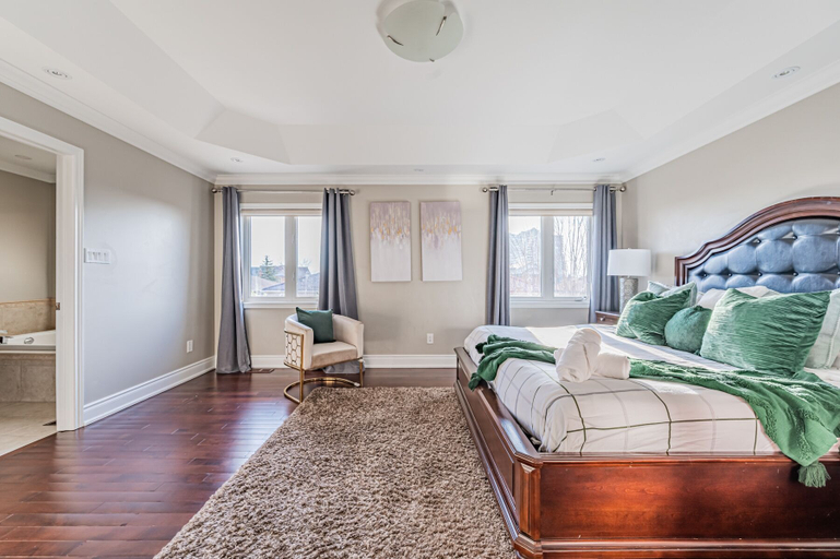 Others 5, Luxury Villa - Mississauga Square One, Peel