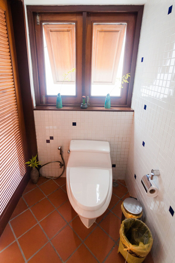 Bathroom 4, De Chom Villa, Takua Thung