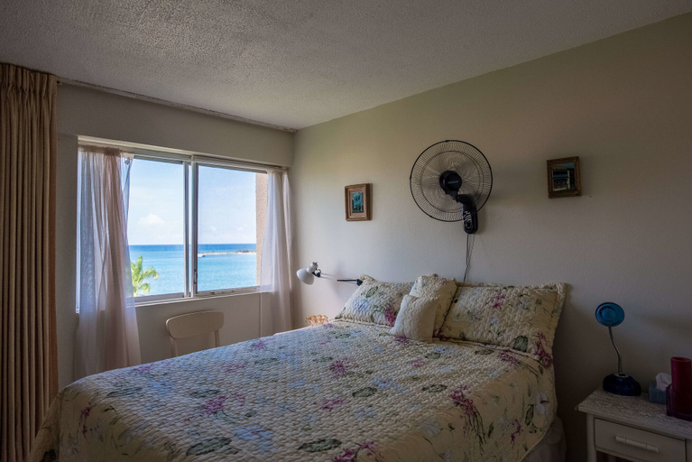 Bedroom 2, Turtle Towers Apartments