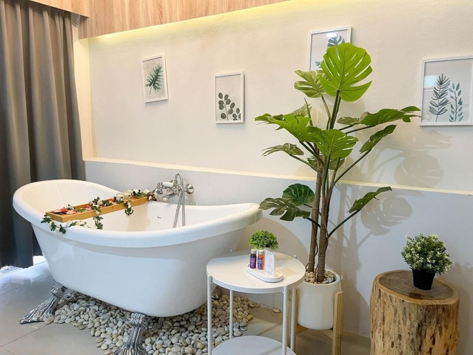Bathroom 5, 48 Ville Donmuang Airport, Bang Khen