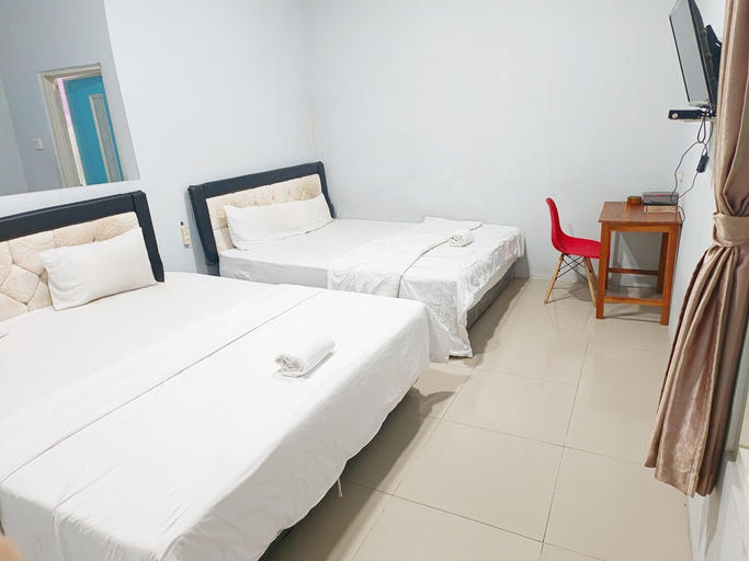 Bedroom 3, Penginapan Kurnia Sluke, Rembang