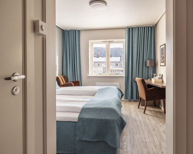 Bedroom 2, Fru Haugans Hotel, Vefsn