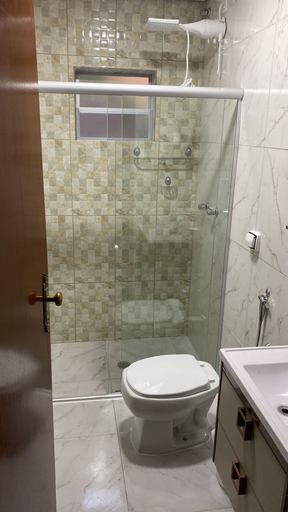 Bathroom 3, Pousada Saint james, Águas de Lindóia