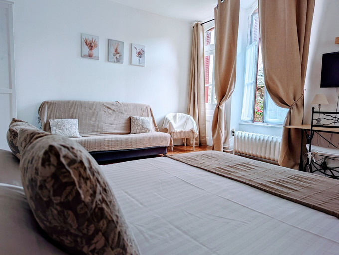 Bedroom 6
