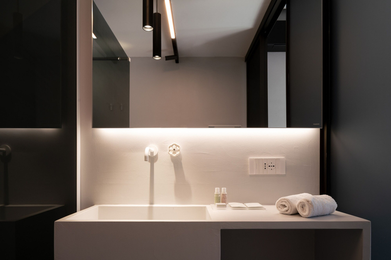 Bathroom 5, The Grey, Napoli