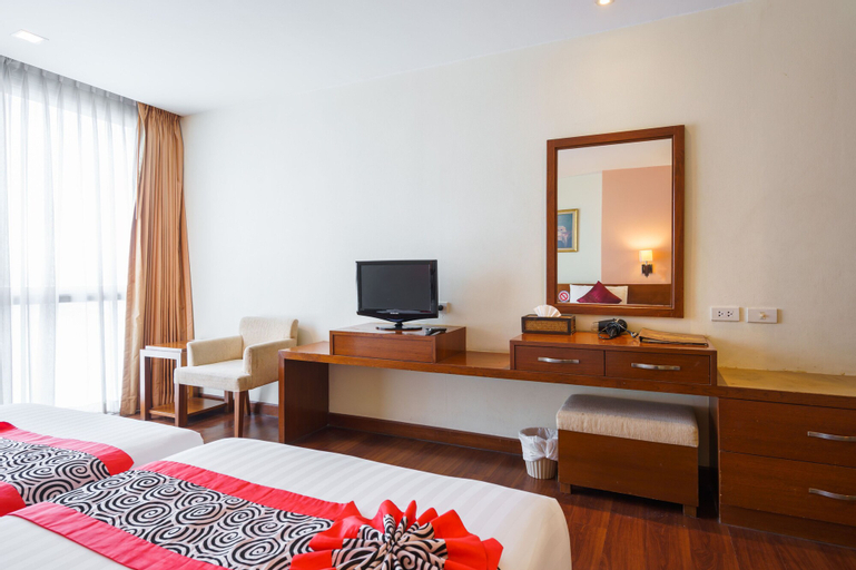 Bedroom 6
