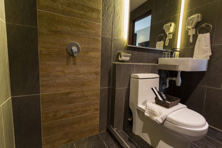 Bathroom 3