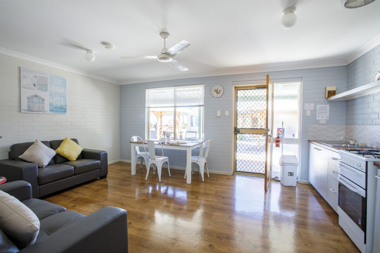 Others 5, Shark Bay Seafront Apartments, Shark Bay
