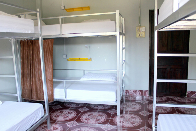 Bedroom 3, Aham Backpackers Hostel - Adults Only, Luang Prabang