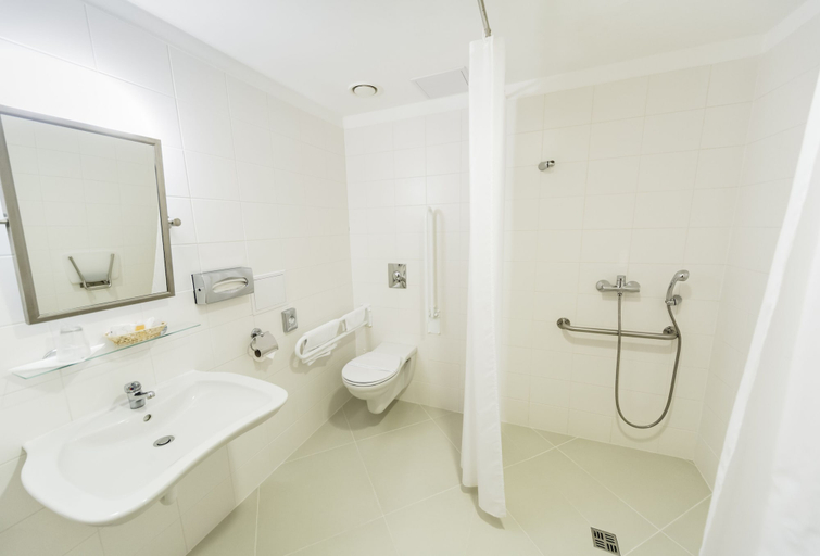 Bathroom 4, Archibald City, Praha 1