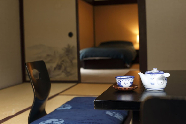 Bedroom 2, Hazuki, Shinshiro